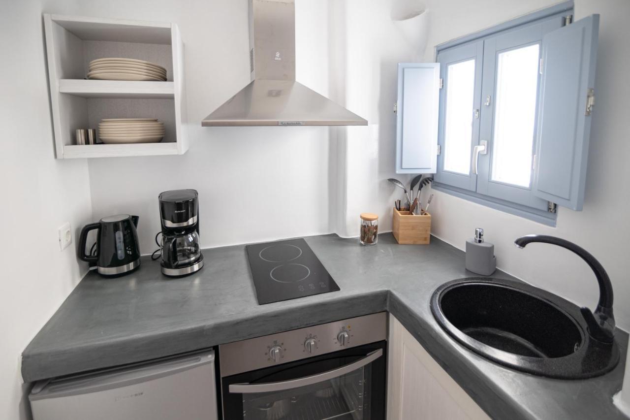 Andreas Hospitality Apartment Fira  Exterior photo