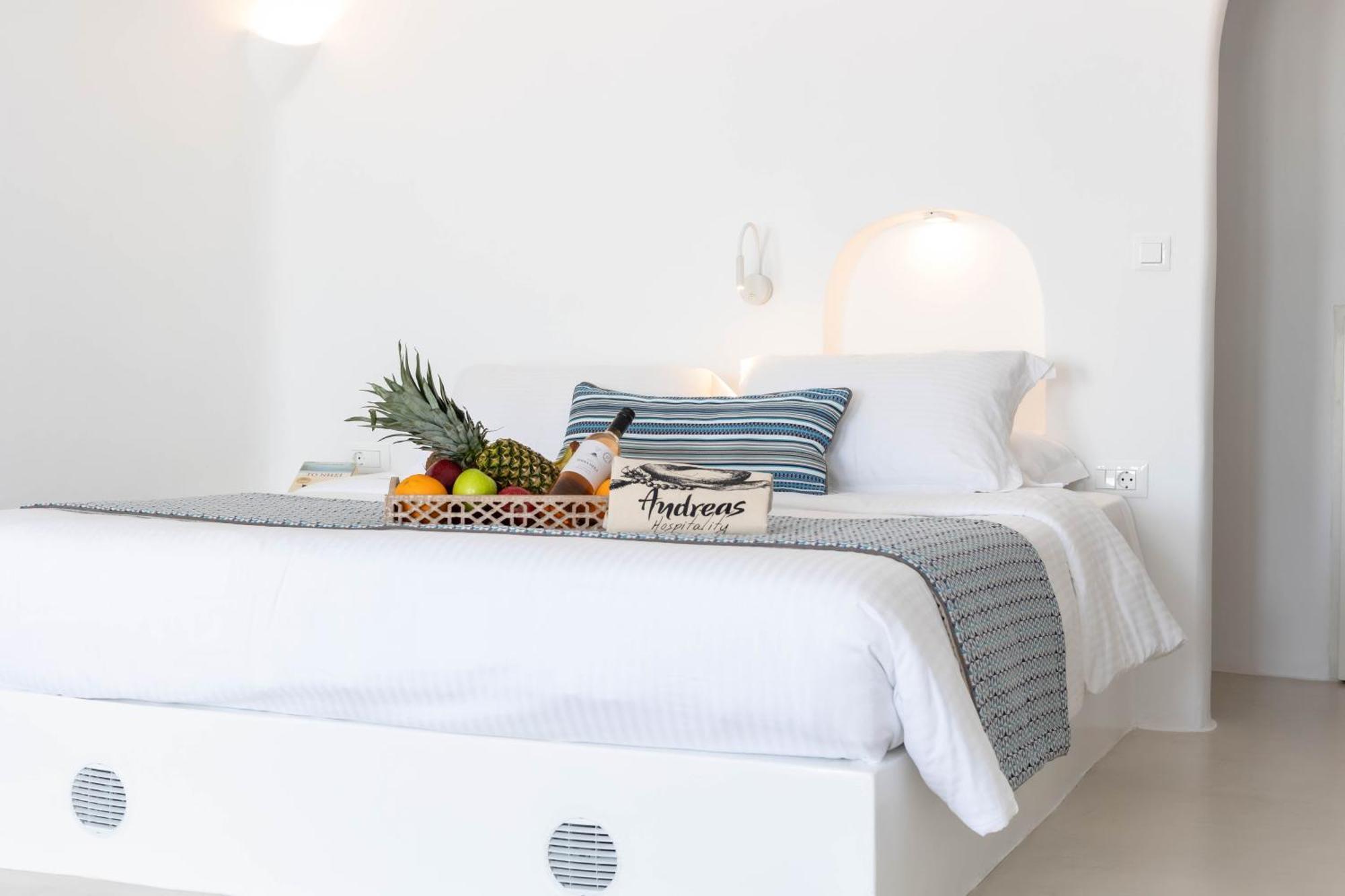 Andreas Hospitality Apartment Fira  Exterior photo